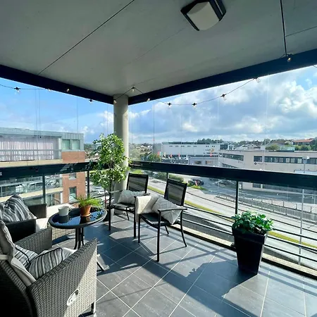 Ons 2024 - 2 Bedroom Close To Exhibition Area